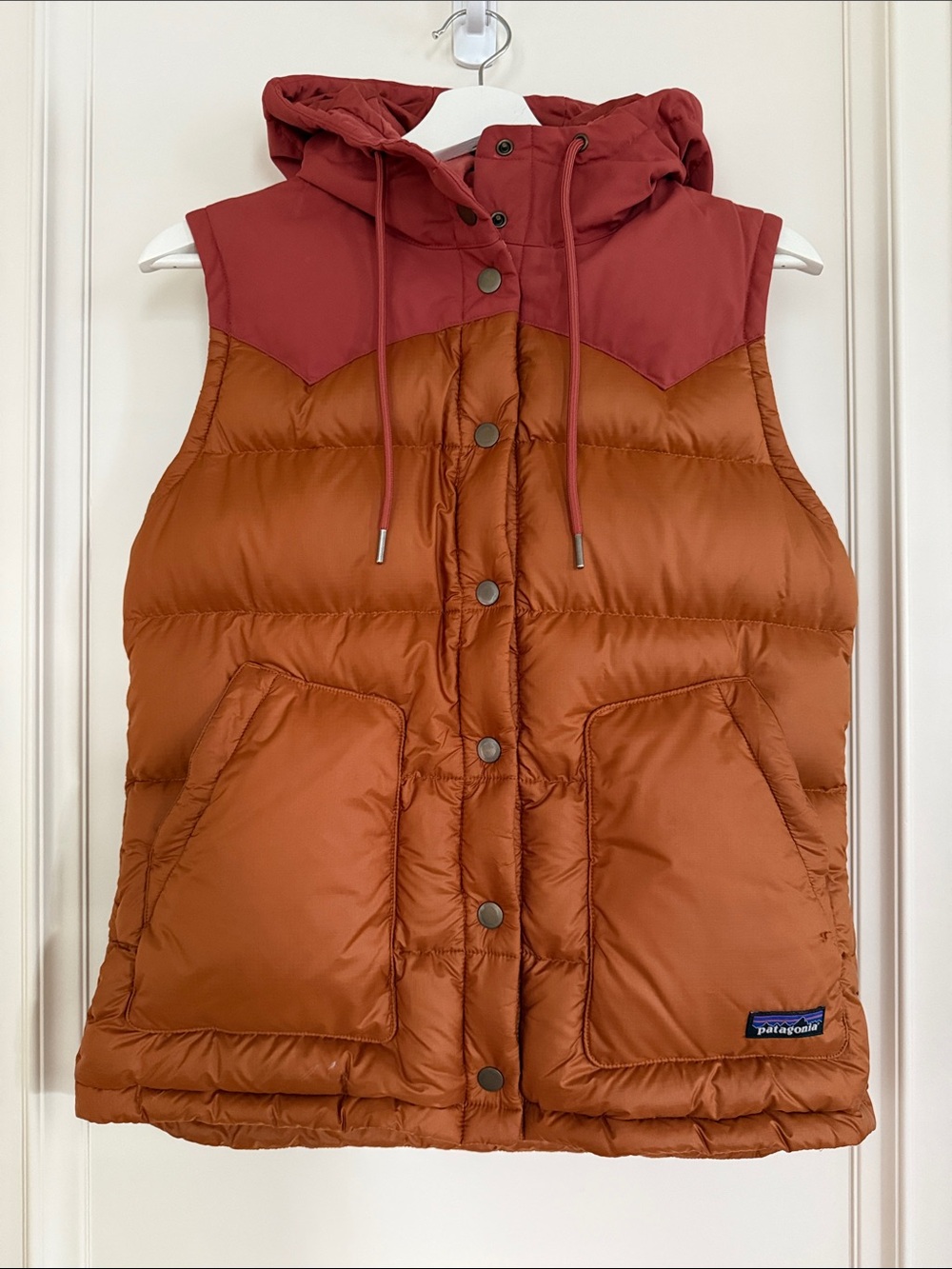 Patagonia | Bivy Down Vest Rust Orange - Medium - Picture 3 of 14